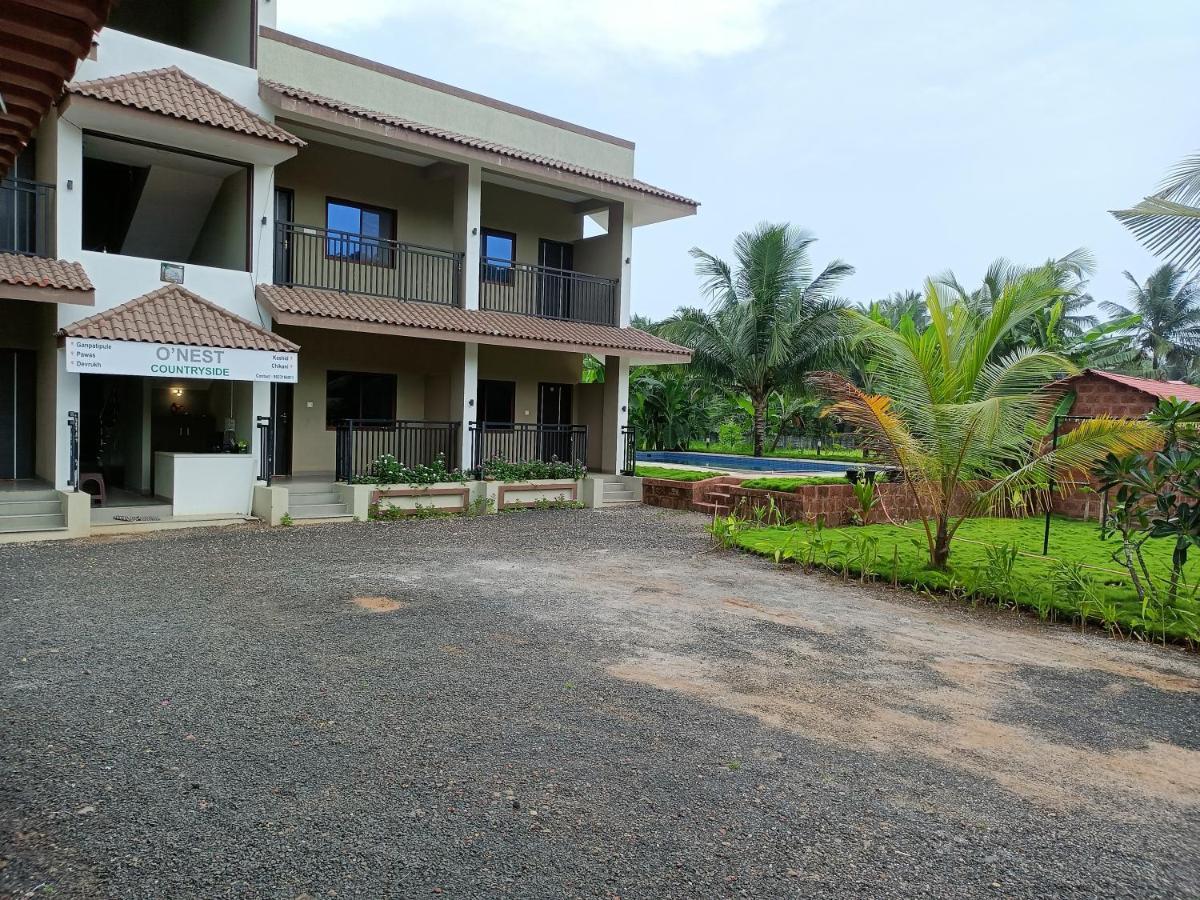 O'Nest Countryside Hotel Surai Exterior photo